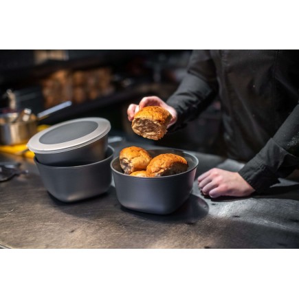 6 boîtes avec couvercle de 1.3 litres